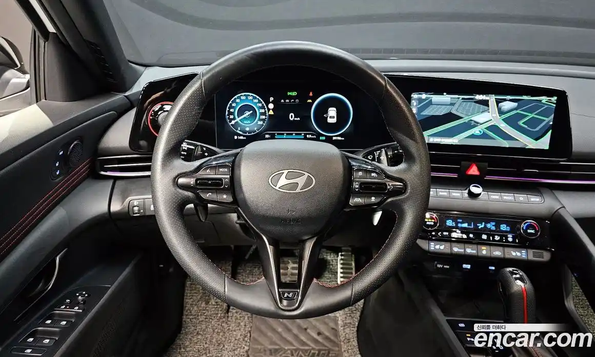 Hyundai Avante 2024 1.6 автомат (гидро), фото 13