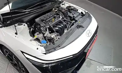 Hyundai Avante 2024 1.6 автомат (гидро), миниатюра 6