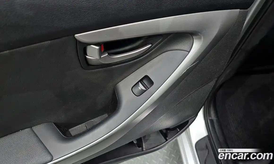 Hyundai Avante 2014 1.6 автомат (гидро), фото 30