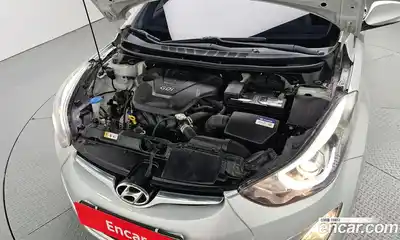Hyundai Avante 2014 1.6 автомат (гидро), миниатюра 6