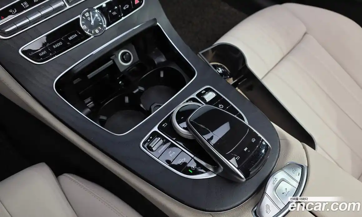Mercedes-Benz E-Class 2018 1.9 автомат (гидро), фото 16