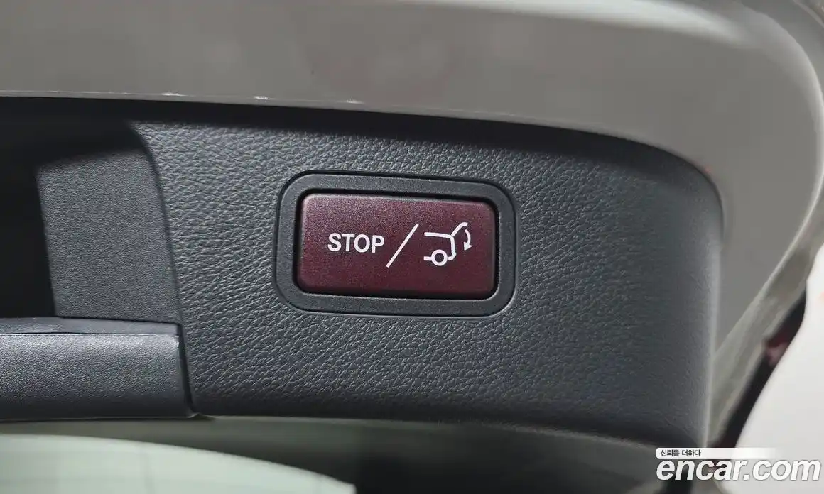 Mercedes-Benz GLA-Class 2016 2.1 гидро, фото 20 Mercedes-Benz GLA-Class 2016 2.1 гидро, фото 20