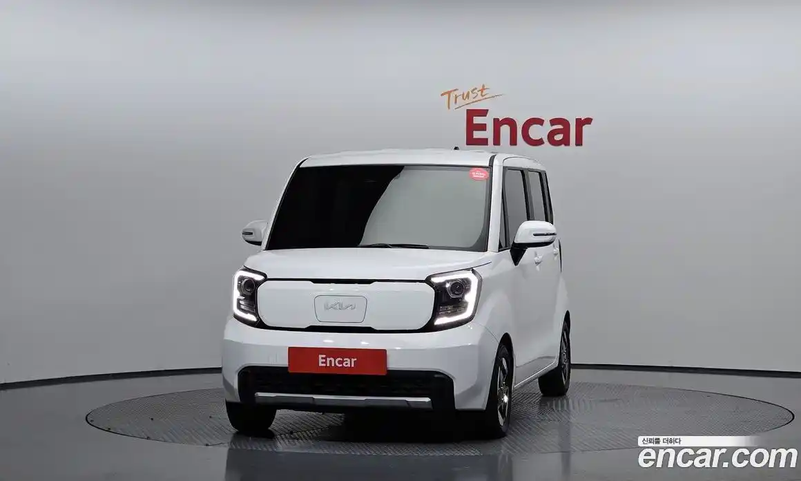 Kia Ray 2023 0.1 автомат (гидро), фото 3