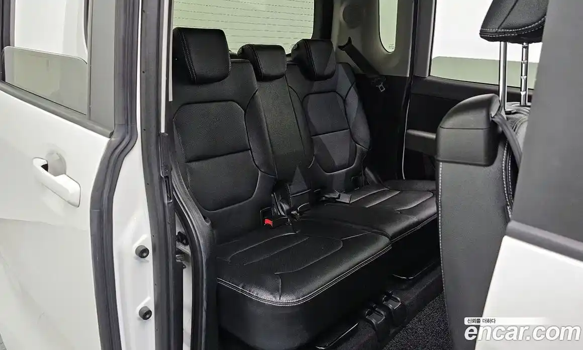 Kia Ray 2022 1.0 автомат (гидро), фото 17