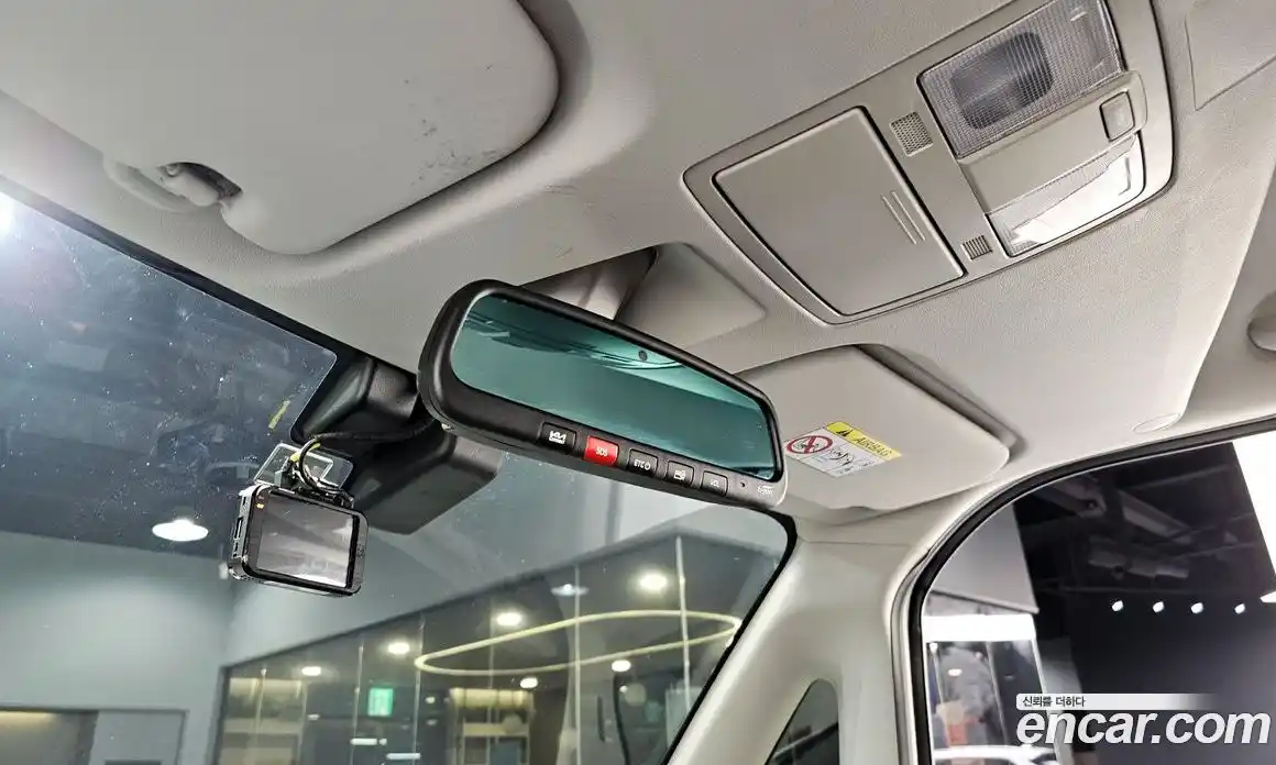 Kia Ray 2022 1.0 автомат (гидро), фото 26