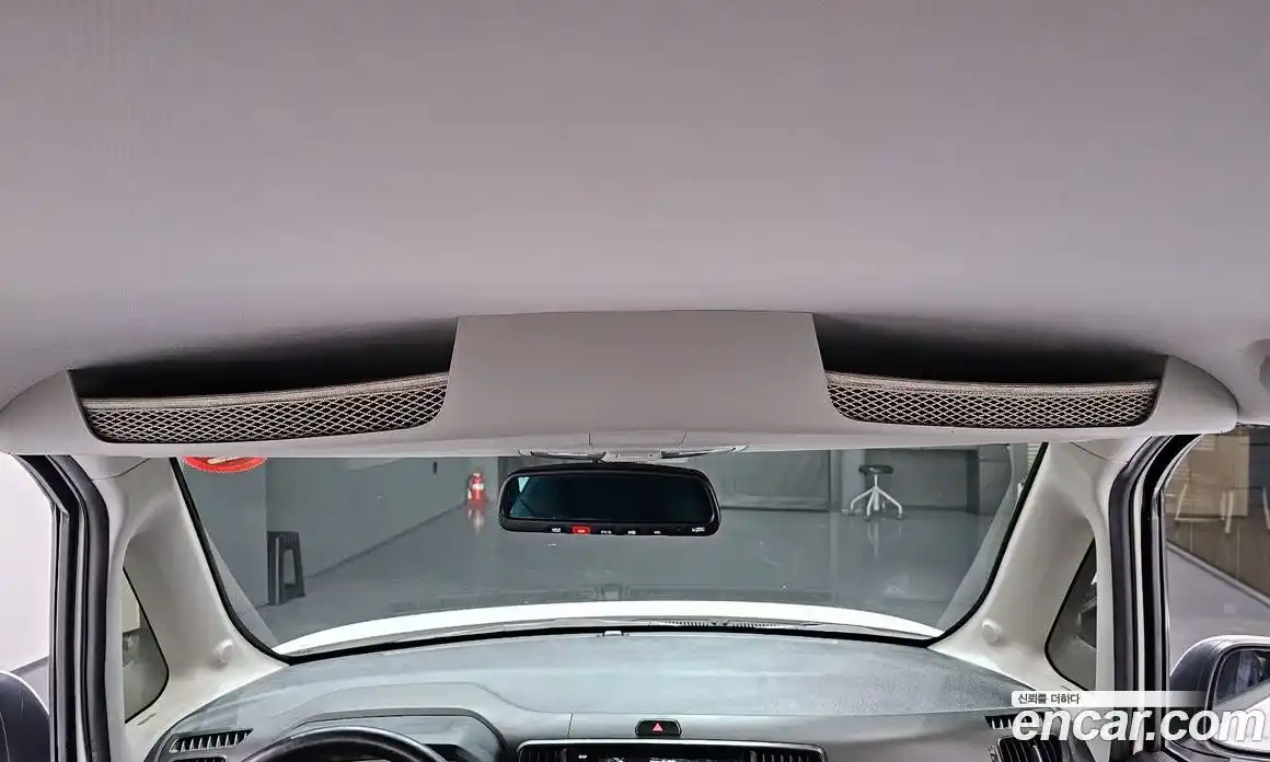 Kia Ray 2022 1.0 автомат (гидро), фото 27