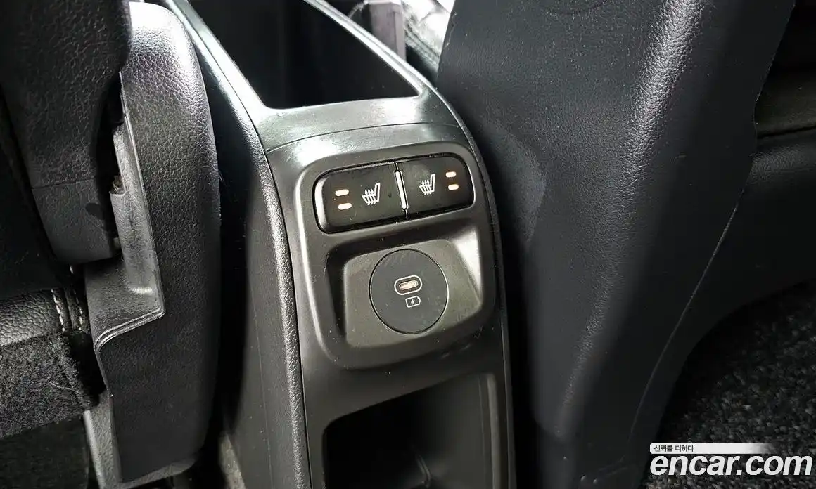 Kia Ray 2022 1.0 автомат (гидро), фото 28