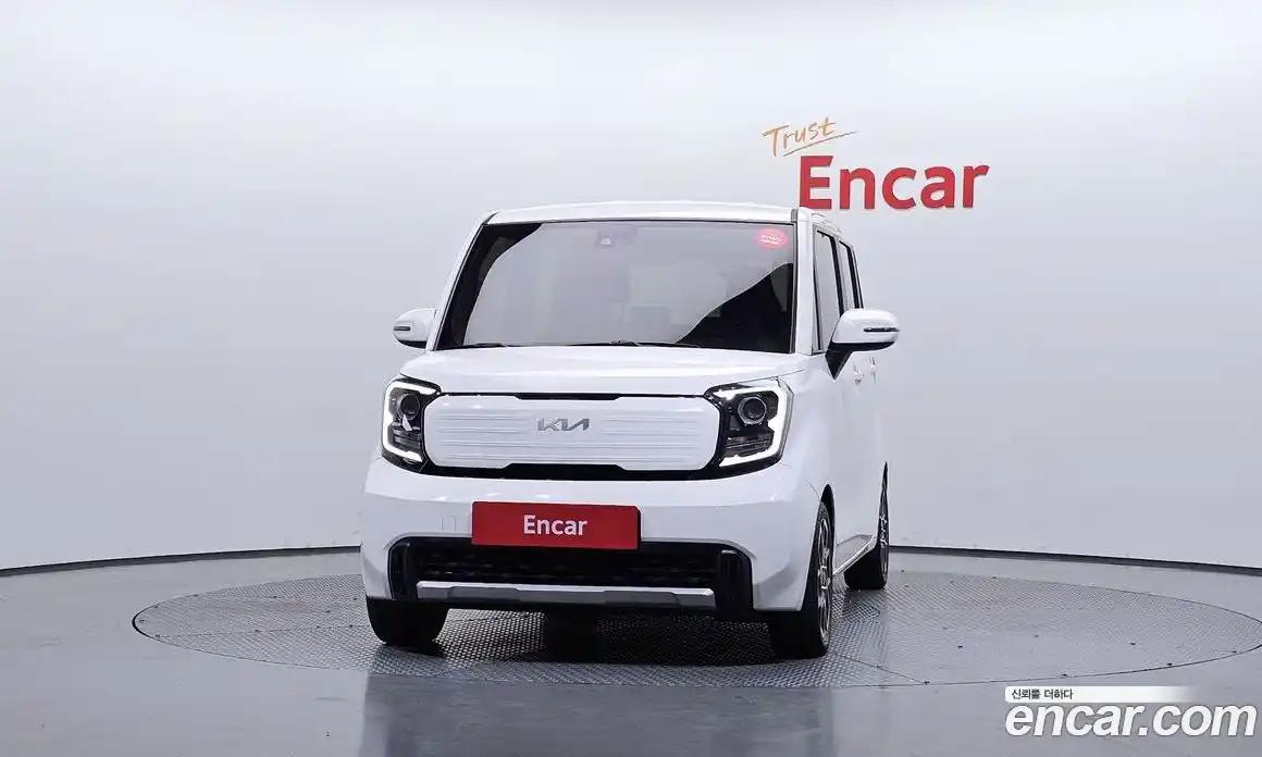 Kia Ray 2022 1.0 автомат (гидро), фото 3
