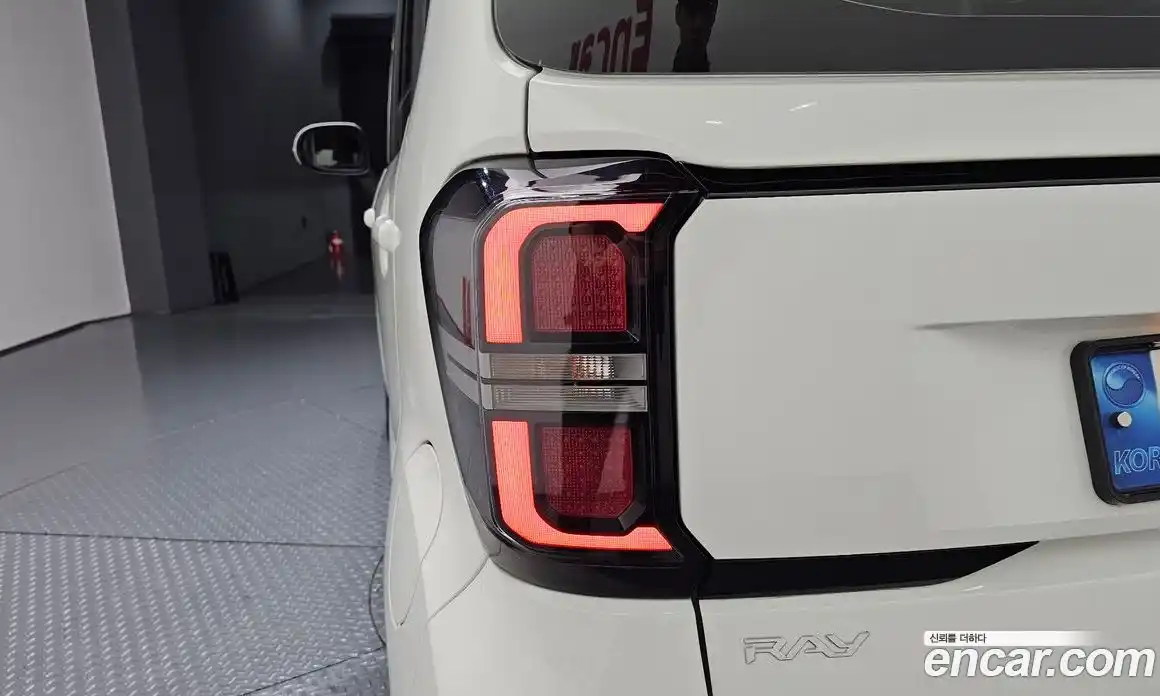Kia Ray 2022 1.0 автомат (гидро), фото 9