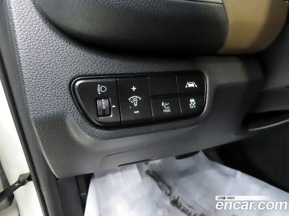 Kia Seltos 2019 1.6 автомат (гидро), фото 15