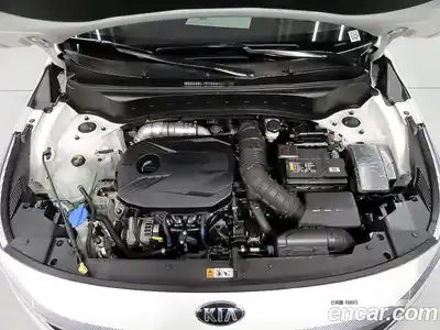 Kia Seltos 2019 1.6 автомат (гидро), миниатюра 6