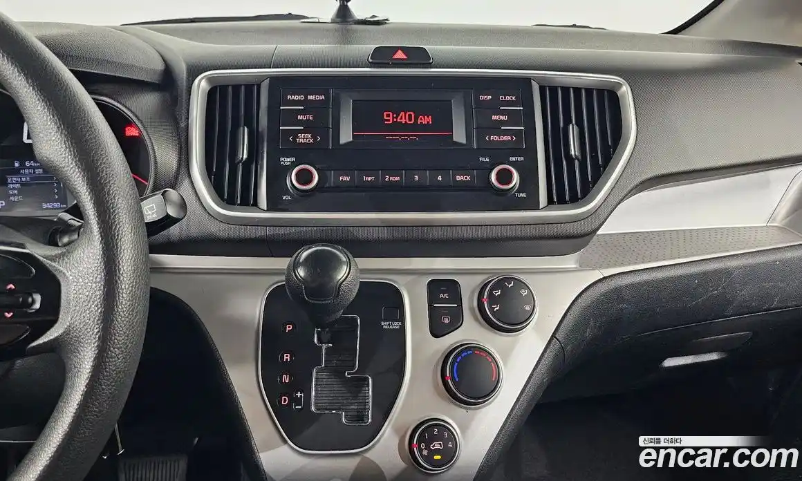 Kia Ray 2022 1.0 автомат (гидро), фото 18