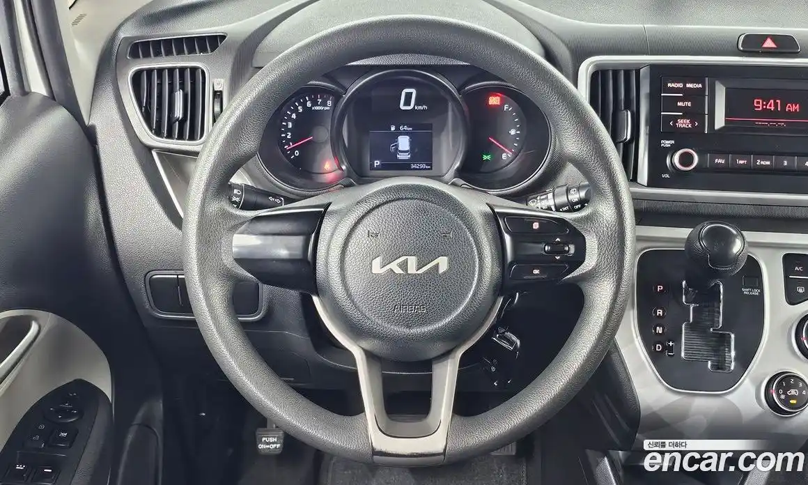 Kia Ray 2022 1.0 автомат (гидро), фото 19