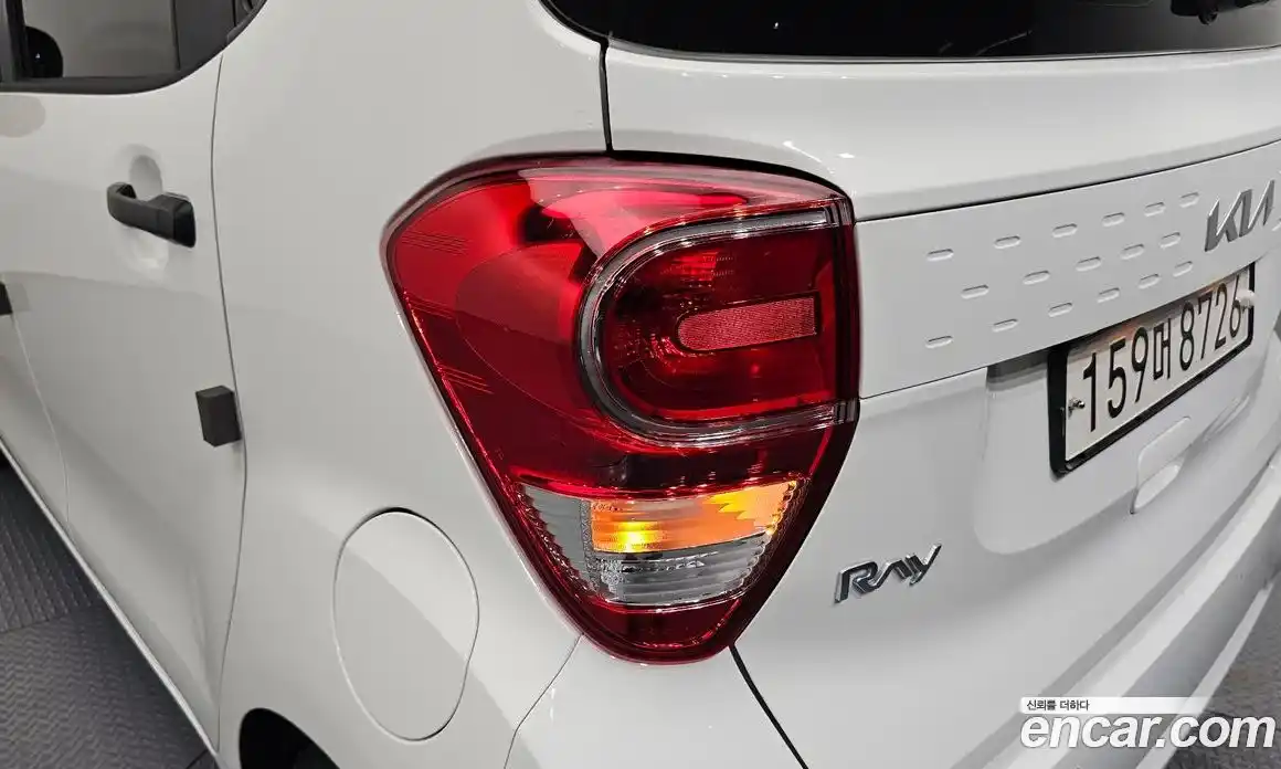 Kia Ray 2022 1.0 автомат (гидро), фото 9