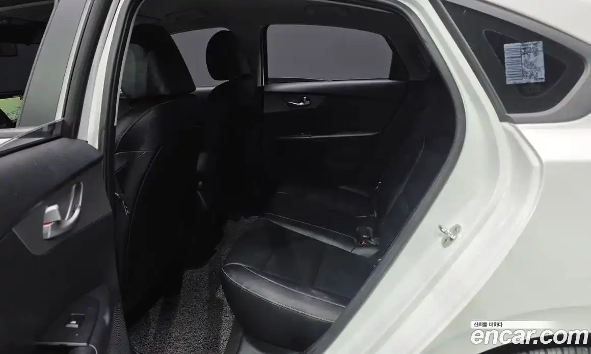 Kia K3 2020 1.6 автомат (гидро), фото 16