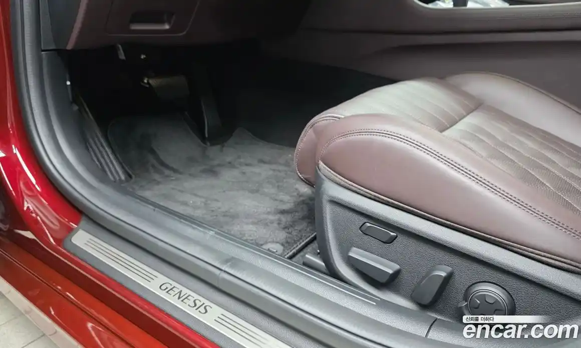 Genesis G70 2024 2.5 автомат (гидро), фото 23