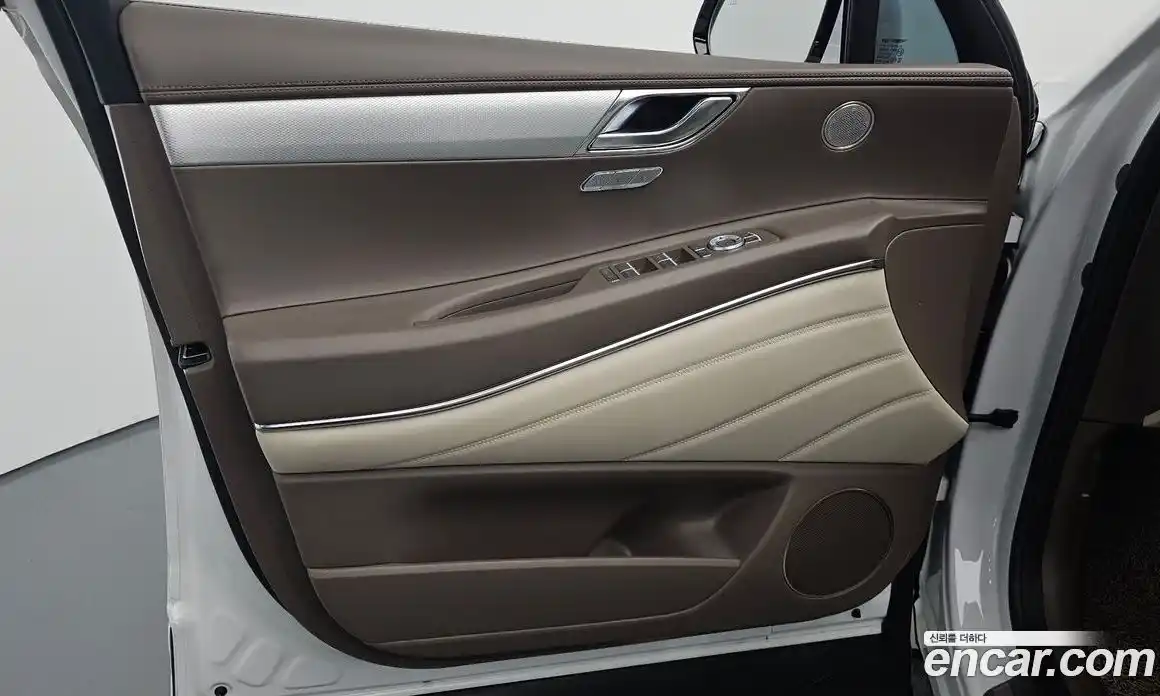 Genesis GV80 2023 2.5 автомат (гидро), фото 14