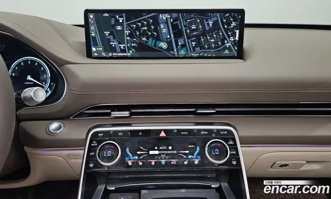 Genesis GV80 2023 2.5 автомат (гидро), фото 20