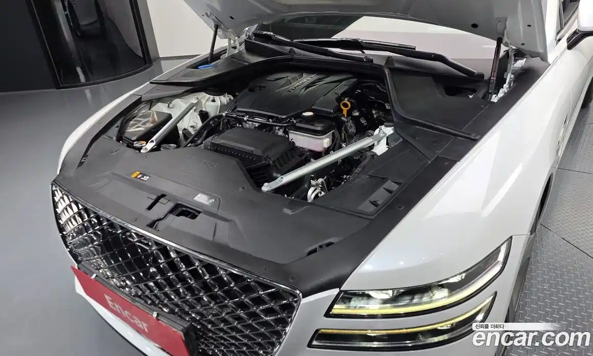 Genesis G80 2023 2.5 автомат (гидро), фото 5