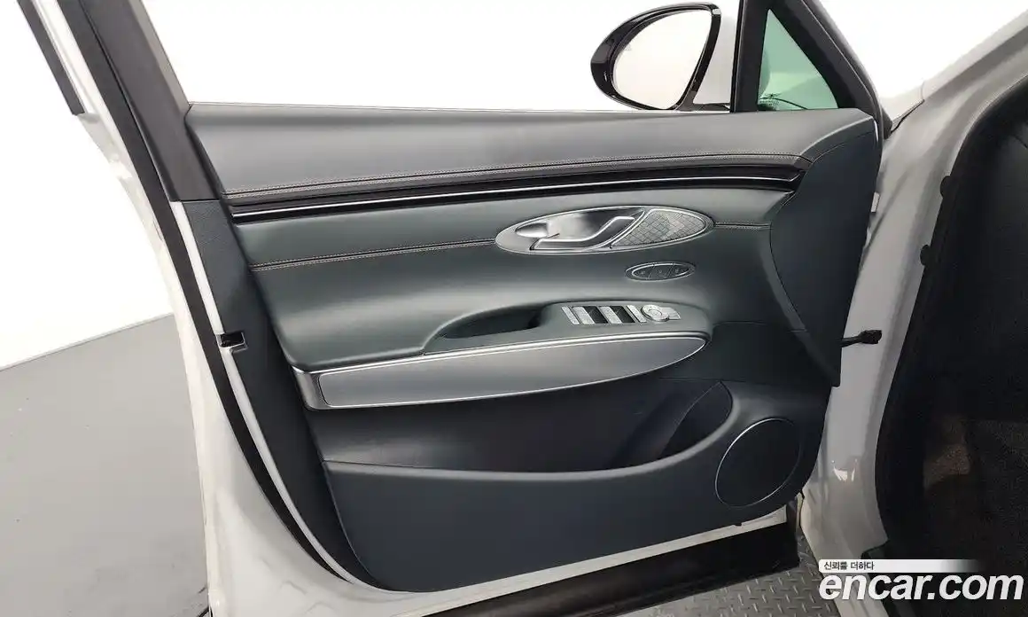 Genesis GV70 2021 2.5 автомат (гидро), фото 13