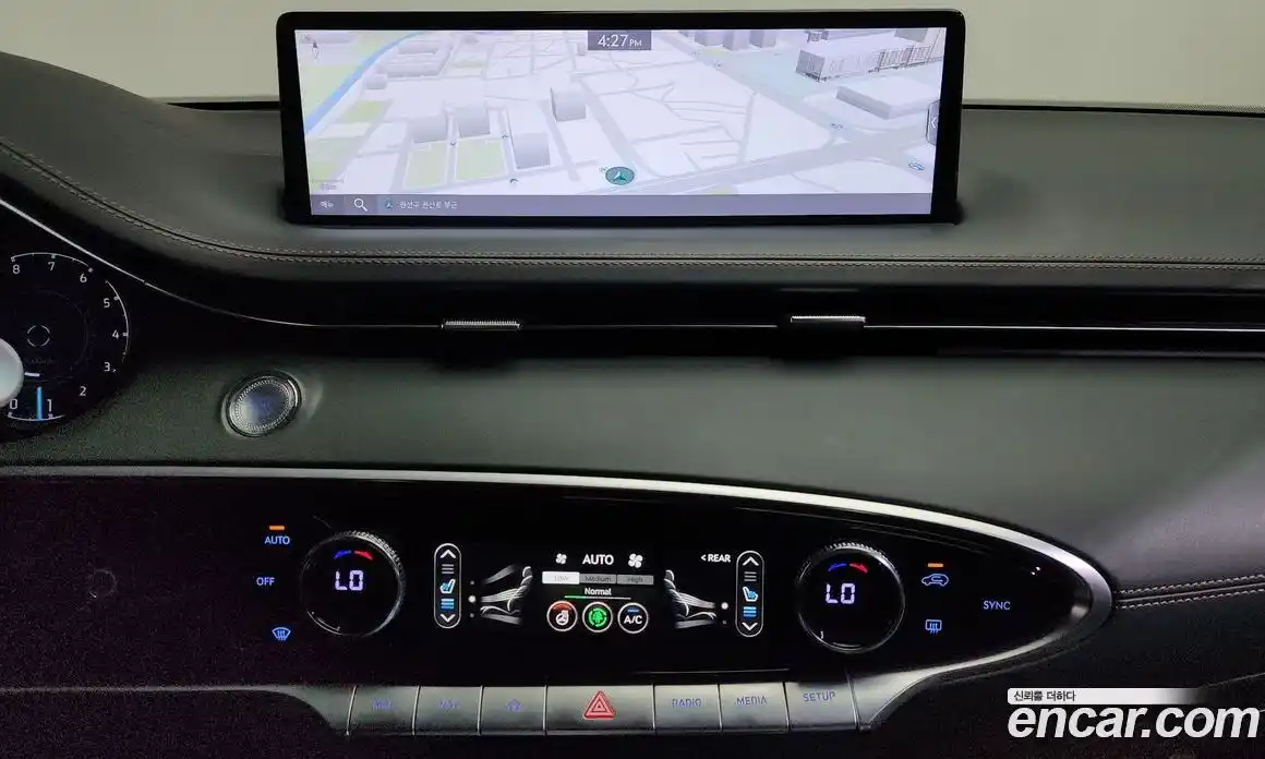Genesis GV70 2021 2.5 автомат (гидро), фото 17