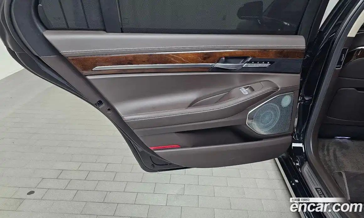 Genesis EQ900 2016 5.0 автомат (гидро), фото 15