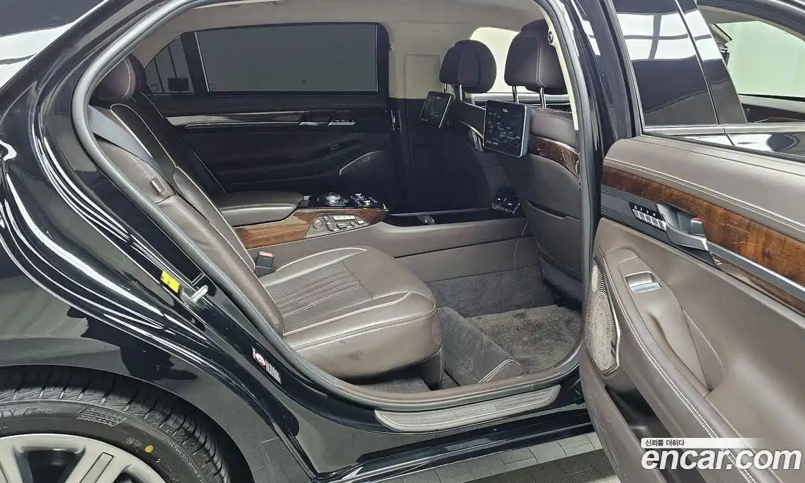 Genesis EQ900 2016 5.0 автомат (гидро), фото 17