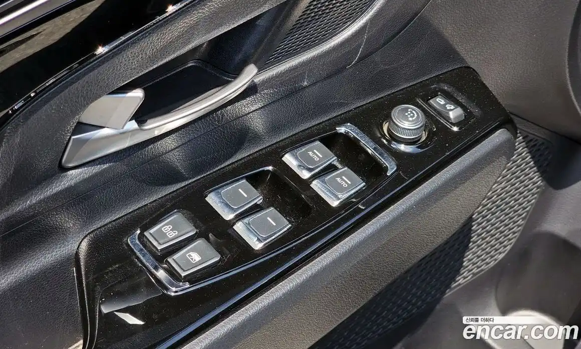 SsangYong Korando 2023 1.5 автомат (гидро), фото 18