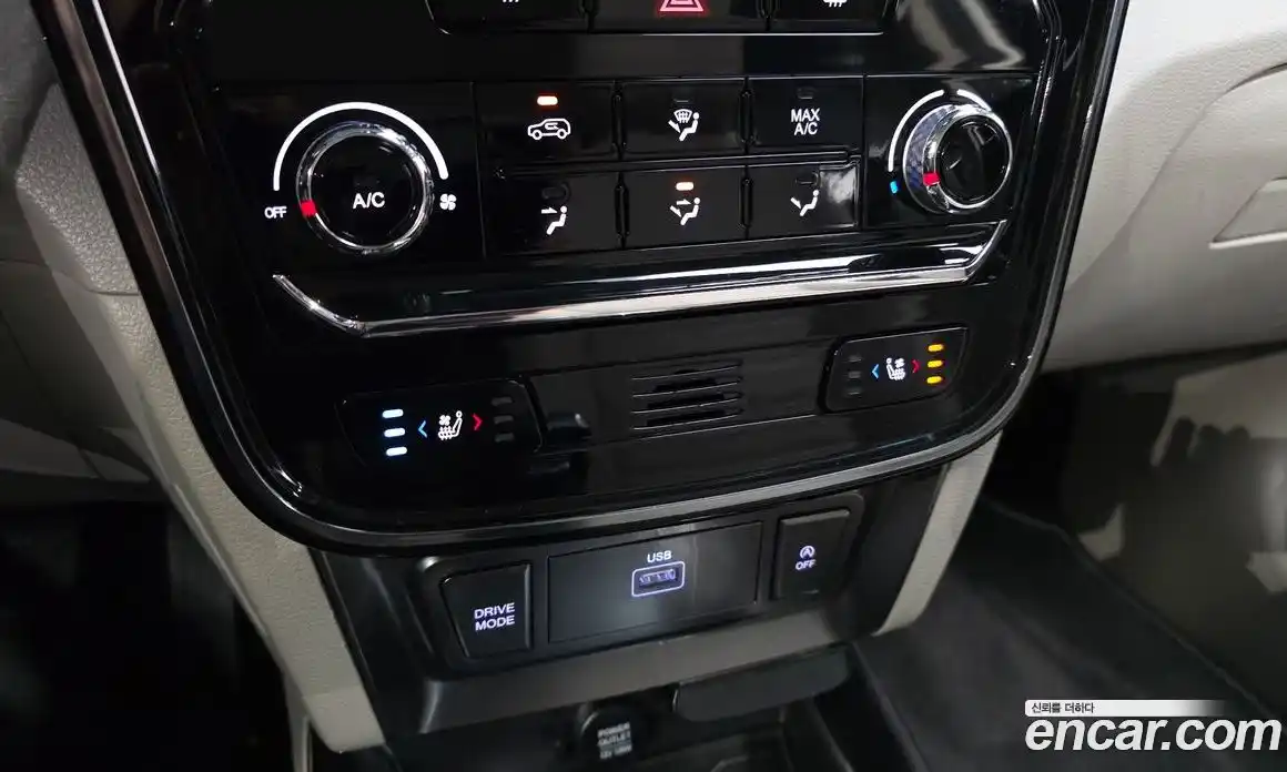 SsangYong TIBOLI 2019 1.5 автомат (гидро), фото 22