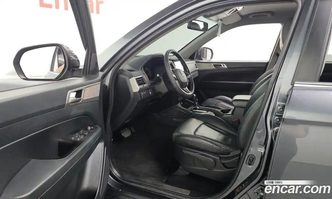 SsangYong Rexton 2018 2.2 автомат (гидро), фото 13