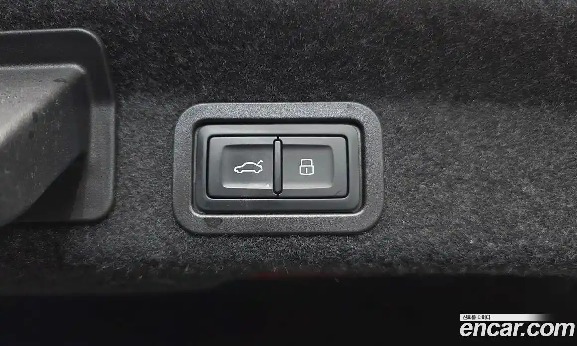 Audi A6 2024 2.0 автомат (гидро), фото 30