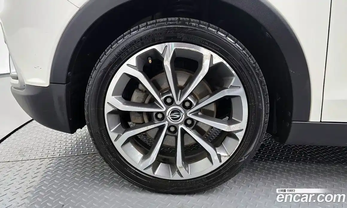 SsangYong TIBOLI 2017 1.6 автомат (гидро), фото 5