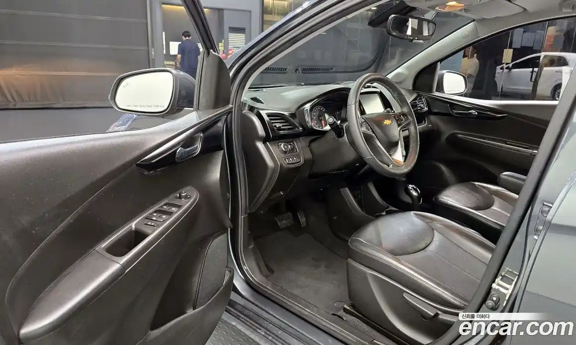 Chevrolet Spark 2018 1.0 автомат (гидро), фото 13