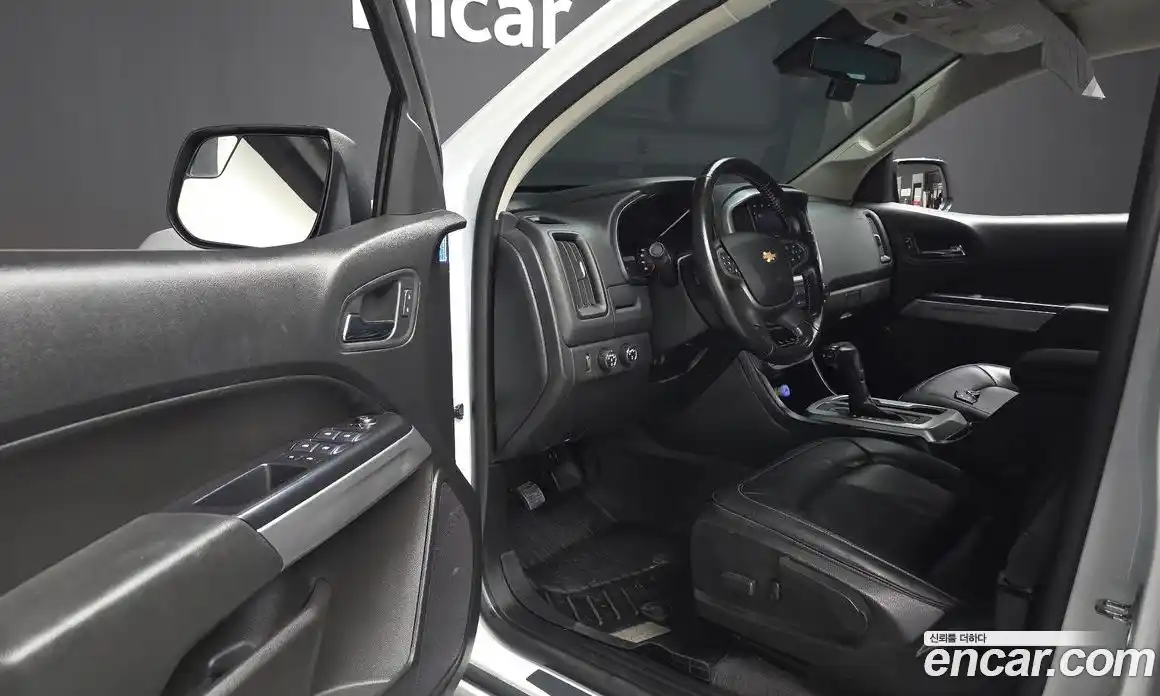 Chevrolet Colorado 2019 3.6 автомат (гидро), фото 13