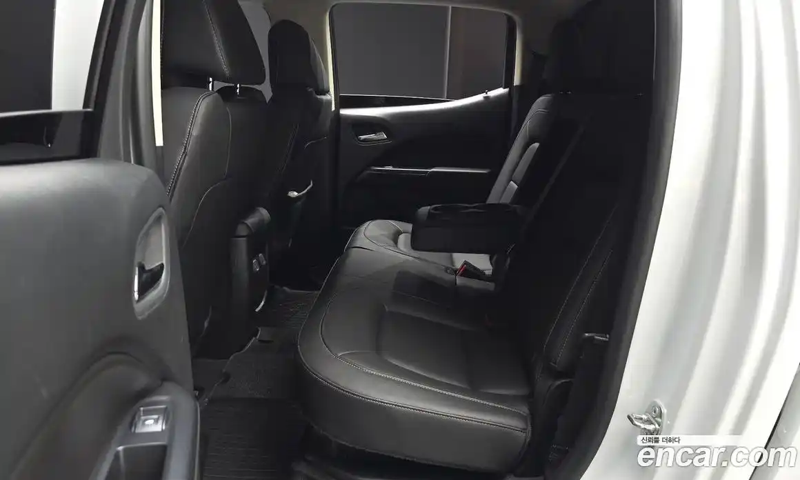 Chevrolet Colorado 2019 3.6 автомат (гидро), фото 16