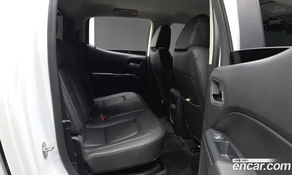Chevrolet Colorado 2019 3.6 автомат (гидро), фото 17