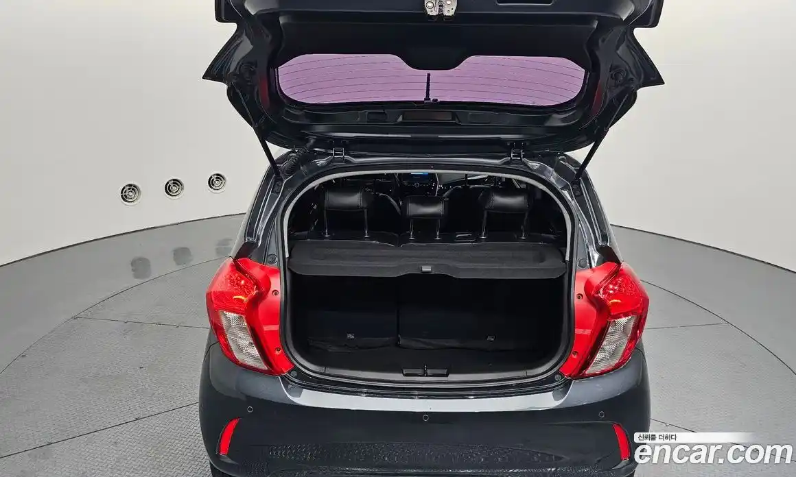 Chevrolet Spark 2017 1.0 автомат (гидро), фото 20
