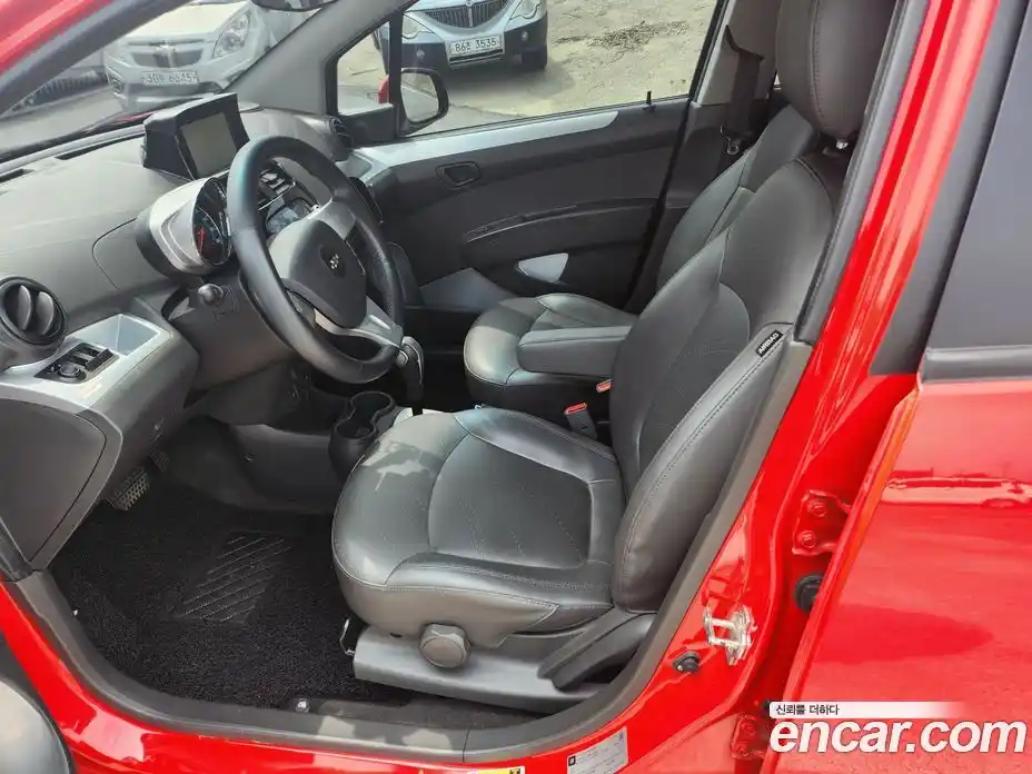 Chevrolet Spark 2015 1.0 автомат (гидро), фото 10