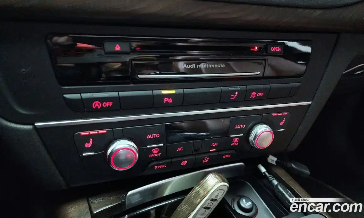 Audi A7 2012 3.0 автомат (гидро), фото 15