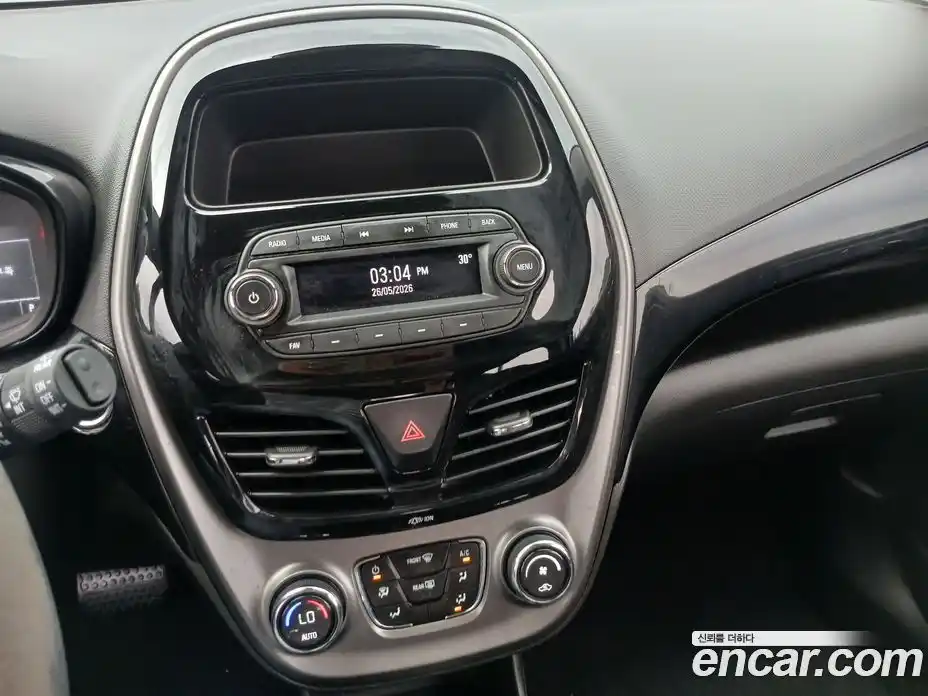 Chevrolet Spark 2022 1.0 автомат (гидро), фото 18