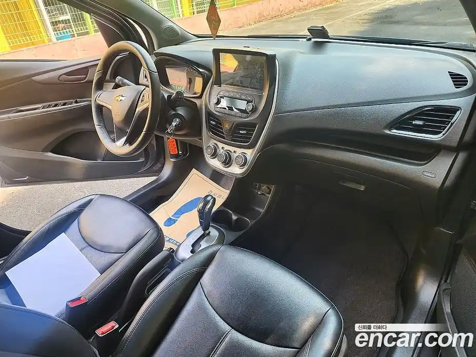 Chevrolet Spark 2016 1.0 автомат (гидро), фото 12