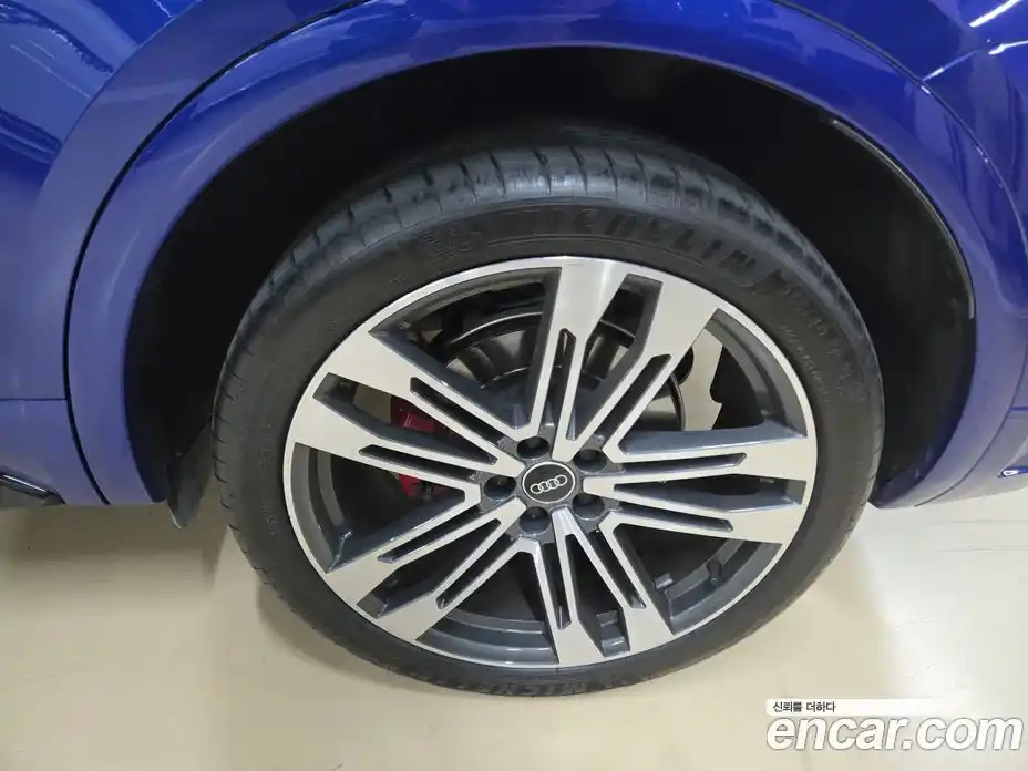 Audi SQ5 2022 3.0 автомат (гидро), фото 13