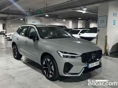 Volvo XC60, 2026, 10 км