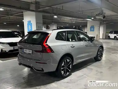 Volvo XC60 2026 2.0 автомат (гидро), миниатюра 4