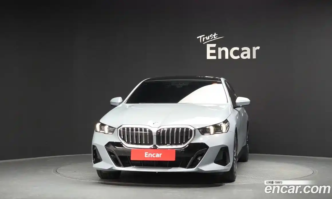 BMW 5 серия 2024 2.0 автомат (гидро), фото 3