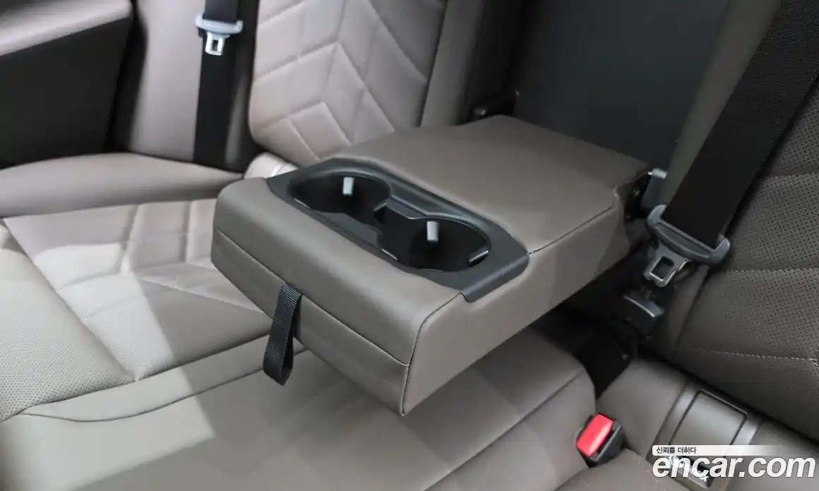 BMW 5 серия 2024 2.0 автомат (гидро), фото 32