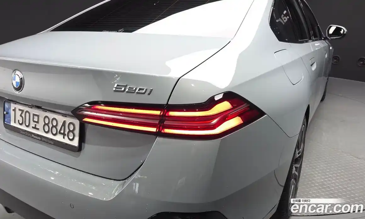BMW 5 серия 2024 2.0 автомат (гидро), фото 9