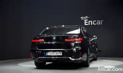 BMW i7 2024 0.3 автомат (гидро), миниатюра 4