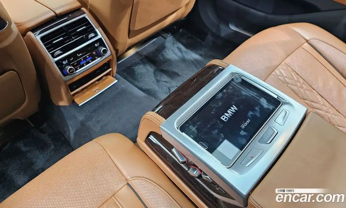 BMW 7 серия 2018 4.4 автомат (гидро), фото 18