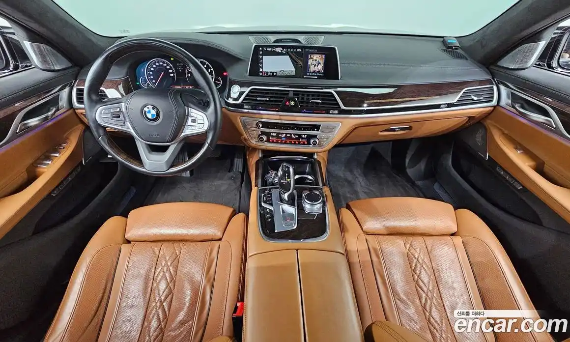 BMW 7 серия 2018 4.4 автомат (гидро), фото 7